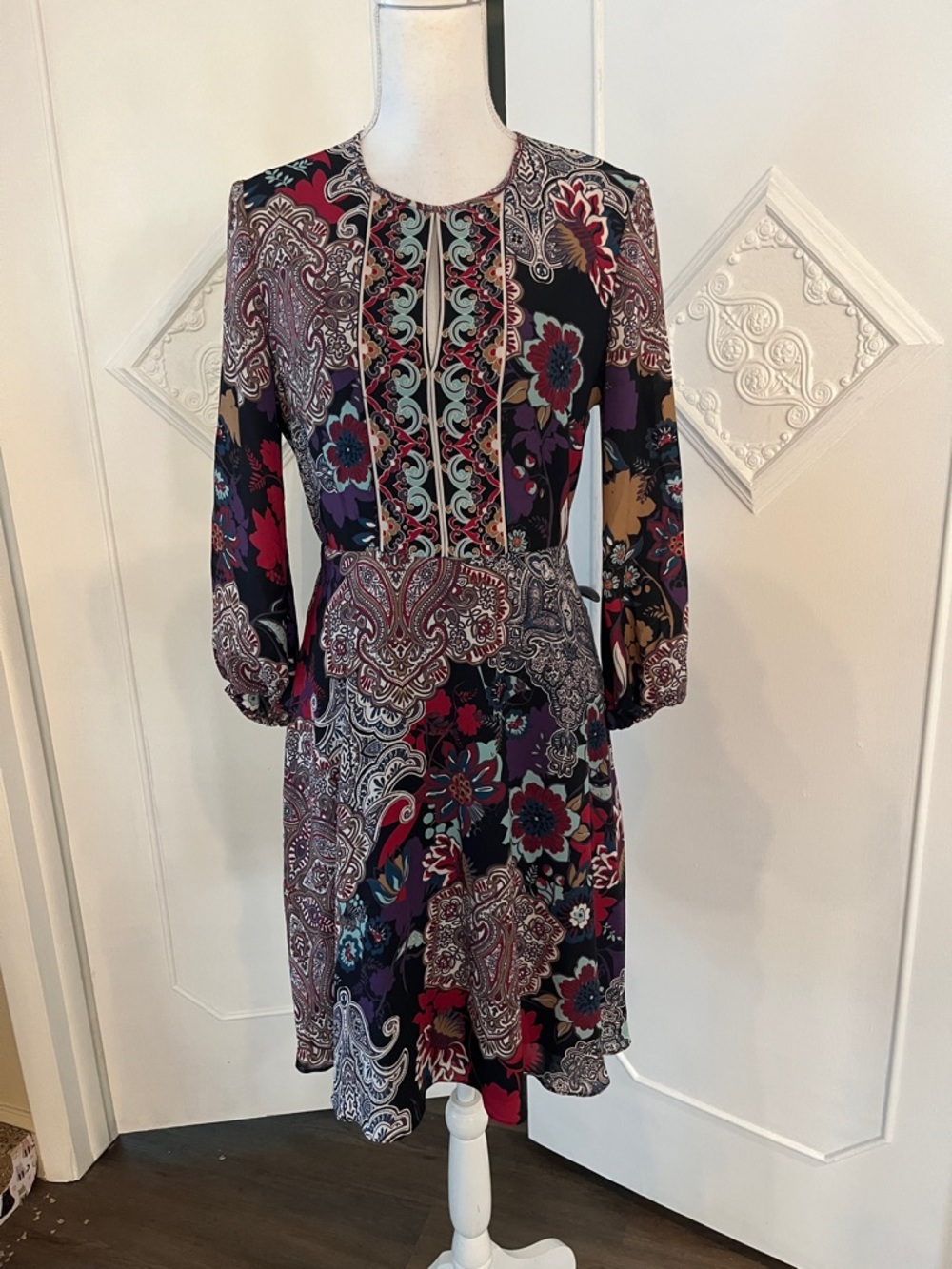 Donna Morgan Black Multi Floral Paisley Long Sleeve Dress
